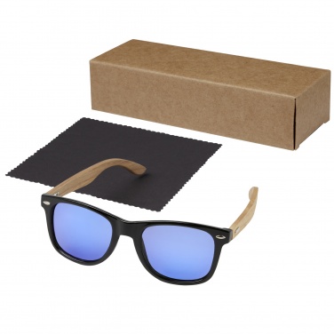 Logotrade Werbegeschenke das Foto: Hiru verspiegelte polarisierte Sonnenbrille aus rPET/Holz in Geschenkbox