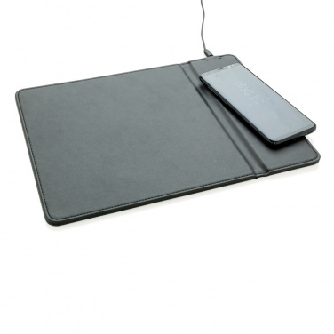 Logotrade Logogeschenke das Foto: Mousepad mit Wireless-5W-Charging Funktion