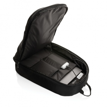 Logotrade Firmengeschenke das Foto: Swiss Peak AWARE™ moderner 15,6" Laptop-Rucksack