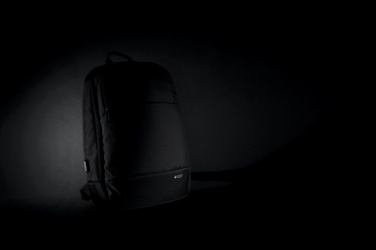 Logotrade Logogeschenke das Foto: Swiss Peak AWARE™ moderner 15,6" Laptop-Rucksack