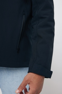 Logotrade werbemittel das Foto: Iqoniq Makalu Herren Softshelljacke aus recyceltem Polyester