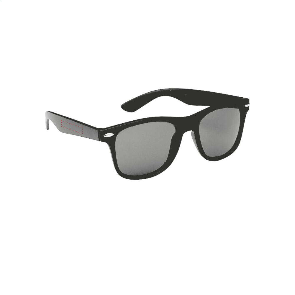 Logotrade Geschäftsgeschenke das Foto: Sonnenbrille Malibu Matt Black