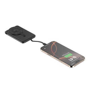 Logotrade Firmengeschenke das Foto: Urban Vitamin Redwood 5-in-1 5.000mAh 20W PD magn. Powerbank