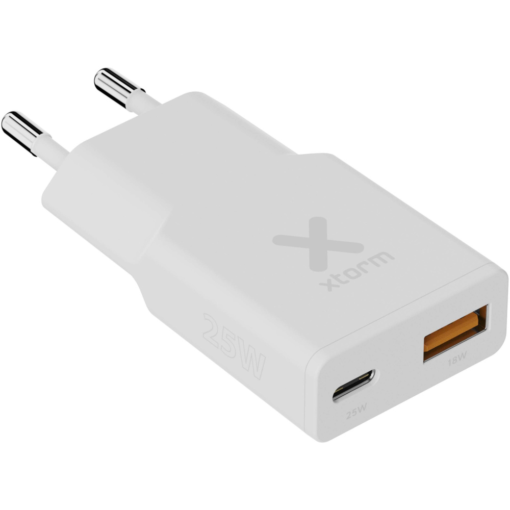Logotrade Werbegeschenke das Foto: Xtorm XG2SL025 Go2 SlimLine 25W Ladegerät