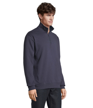 Logotrade werbemittel das Foto: CONRAD Sweater Zip Kragen