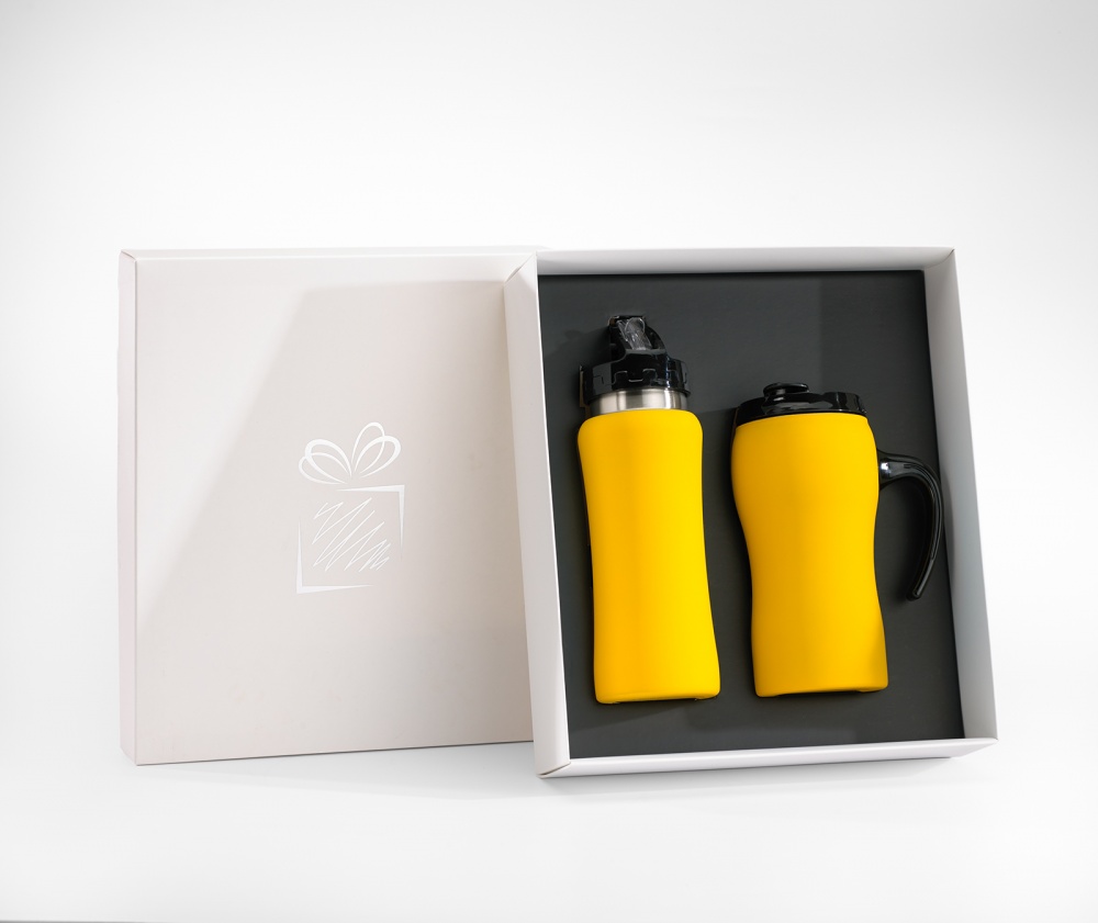 Logotrade promotional gift image of: THERMAL MUG & WATER BOTTLE SET, yellow