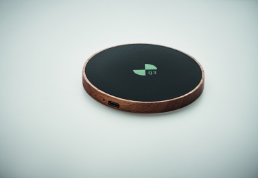 Logo trade promotional items image of: Wireless charger in acacia 15W