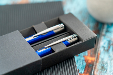 Logo trade promotional merchandise image of: Metal writing set CLAREMONT