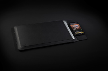 Logo trade promotional giveaways picture of: Swiss Peak 15W magnetic charging laptop sleeve 14-15,6"