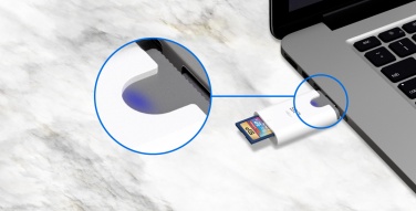 Logo trade ärikingi pilt: MicroSD ja SD kaardilugeja Silicon Power Comb, valge