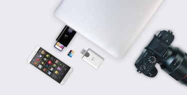 Logotrade reklaamkingid pilt: MicroSD ja SD kaardilugeja Silicon Power Comb, valge