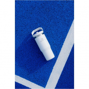 Logotrade ärikingi foto: Stanley 890 ml IceFlow™ kõrrega termoskruus