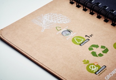 Logo trade meene pilt: A5 männipuu GROWNOTEBOOK™