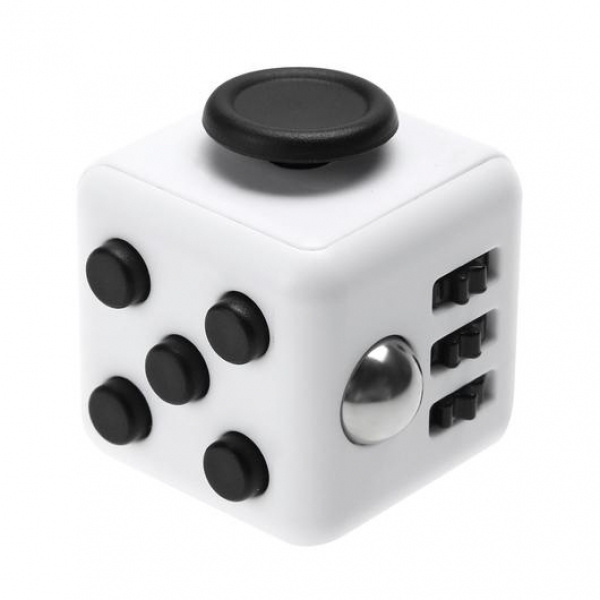 Logo trade ärikingituse pilt: Fidget Cube