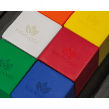 Logotrade firmakingituse foto: Stressipall kuubik DIJON