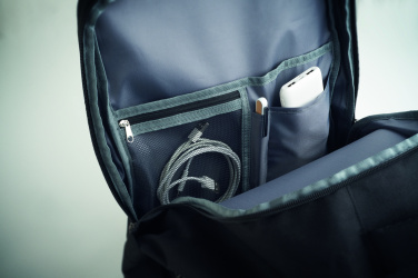 Logotrade meene foto: Salongisuuruses käsipagasi seljakott