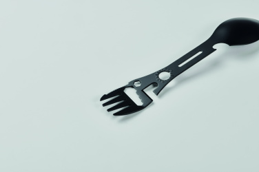 Logo trade firmakingid foto: Roostevabast terasest multitööriist