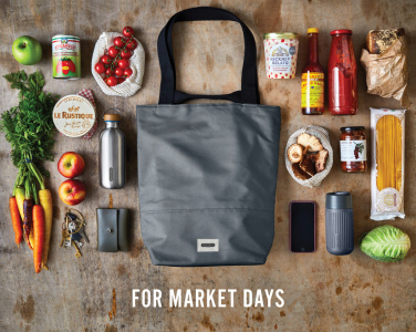 Logo trade mainoslahjat ja liikelahjat kuva: Black+Blum 16 L eristetty kauppa-/retkilaukku