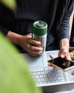 Logo trade liikelahja kuva: Musta+Blum-eristetty matkamuki ruostumatonta terästä