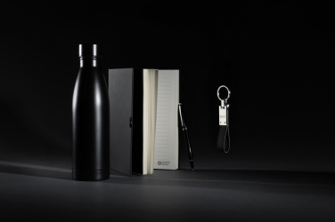 Logotrade mainoslahjat ja liikelahjat tuotekuva: Swiss Peak deluxe liikelahjasetti + vesipullo