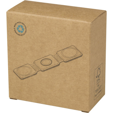 Logo trade mainoslahjat ja liikelahjat kuva: Armus 15 W:n kierrätetystä muovista valmistettu 3-1 taittuva langaton laturi