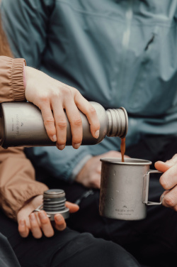 Logo trade liikelahja mainoslahja tuotekuva: Nordic trail-ultrakevyt titaaninen muki 450ml