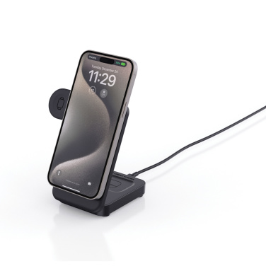 Logotrade reklaminiai produktai nuotrauka: Urban Vitamin Arcadia RCS plastikinis 15W 3in1 magnetinis įkroviklis