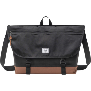 Logotrade korporatīvās dāvanas foto: Herschel Cove pārstrādāta kurjera soma 22,5L