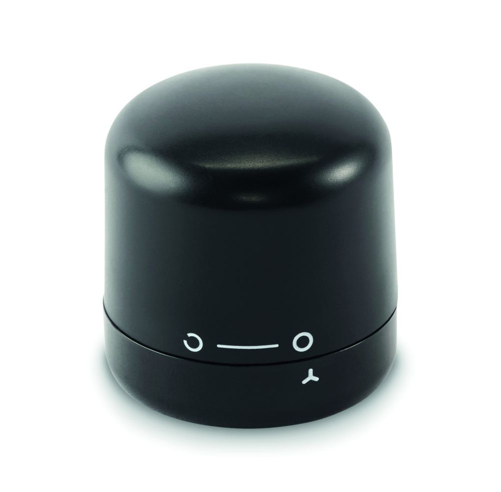 Logotrade dāvanas foto: Pudeles aizbāznis