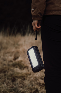 Logotrade korporatīvās dāvanas foto: Nordic Drift Titan 10.000mAh saules enerģijas lādētājs ar 3 paneļiem