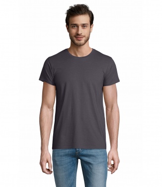 Логотрейд pекламные продукты картинка: PIONEER MEN T-Shirt 175g