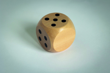 Лого трейд pекламные cувениры фото: Schima wooden dice 5cm dia