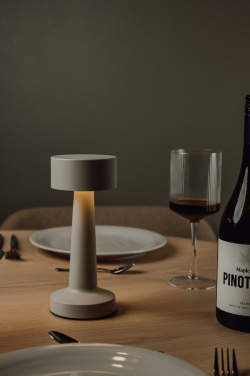 Логотрейд pекламные подарки картинка: Настольная лампа VINGA Maris RCS из переработанного АБС-пластика