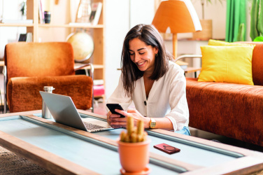 Логотрейд pекламные cувениры картинка: Wireless charger power bank