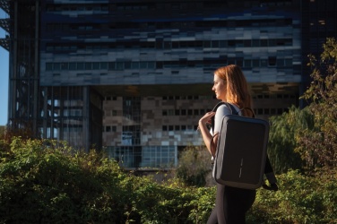 Logotrade presentreklam bild: Bobby Bizz 2.0 stöldskyddad ryggsäck & laptopväska