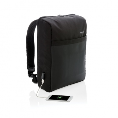 Logotrade kampanjprodukter bild: Swiss Peak 15" stöldskyddad RFID & USB-ryggsäck, PVC-fri