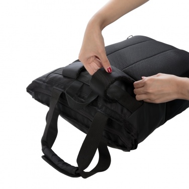 Logotrade reklamprodukter bild: Swiss Peak RFID 15" laptop toteväska, PVC-fri