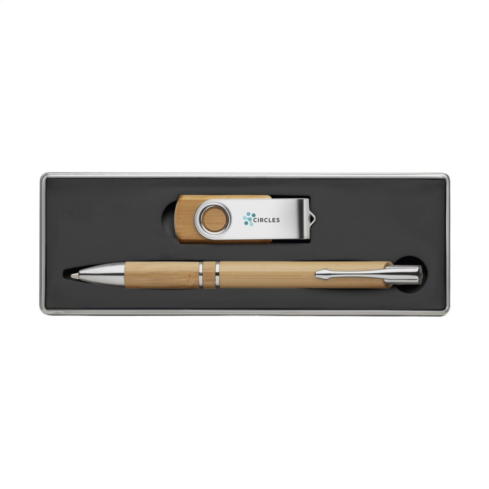 Logotrade reklamprodukter bild: Bamboo Connect Giftset 8 GB