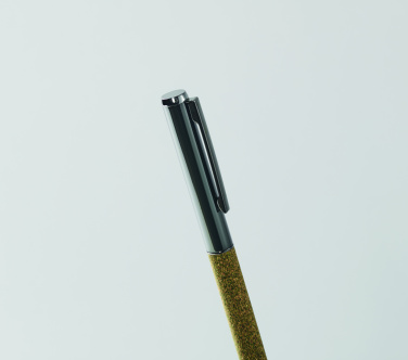 Logotrade reklamprodukter bild: Twist metallpennor i låda