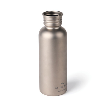 Logotrade profilreklam bild: Nordic Drift Trail Light Titanium vattenflaska 600 ml